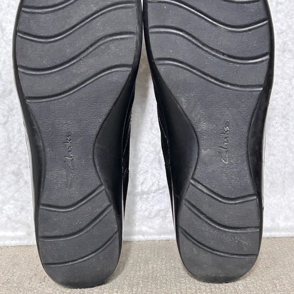 Clarks Womens Black Cora Pace Leather Side Zip Ankle Booties Shoes SZ 9.5M - Picture 10 of 11